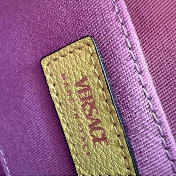 Versace Medusa Round Crossbody Bag - Picture 5 of 8